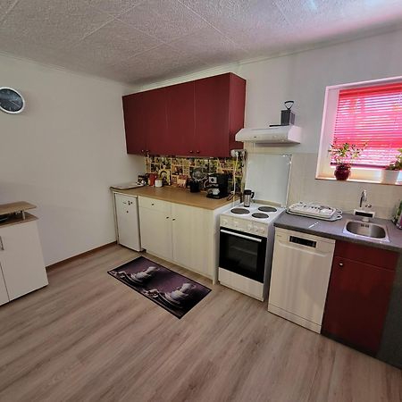 Fuege Apartman Sopron Bagian luar foto
